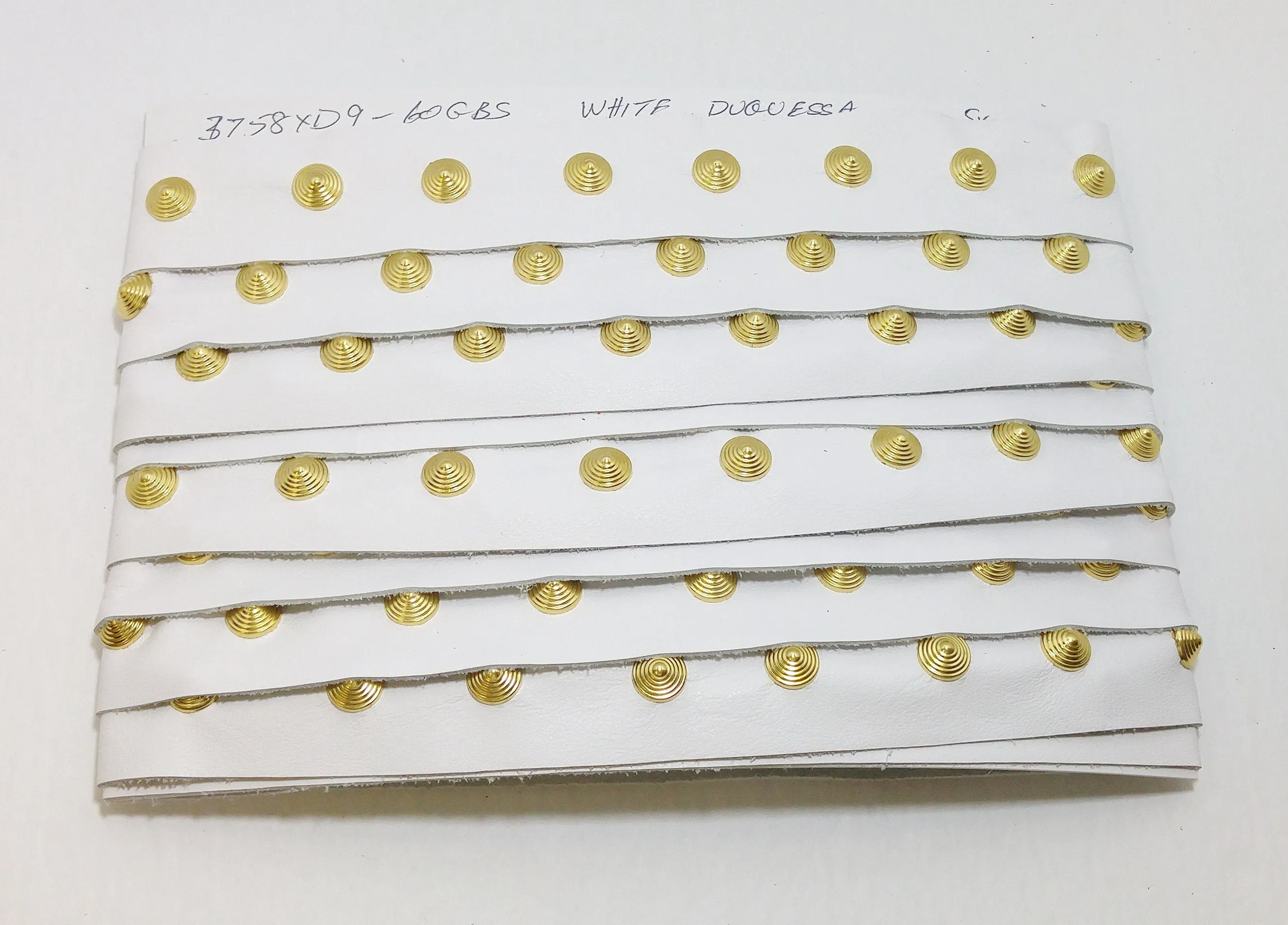 1 YD of 1-1/2" wide Genuine Cowhide Leather Trim Tape with Gold Brass Spiral Nailheads edge binding; top stitch; White Duquessa 3758XD9